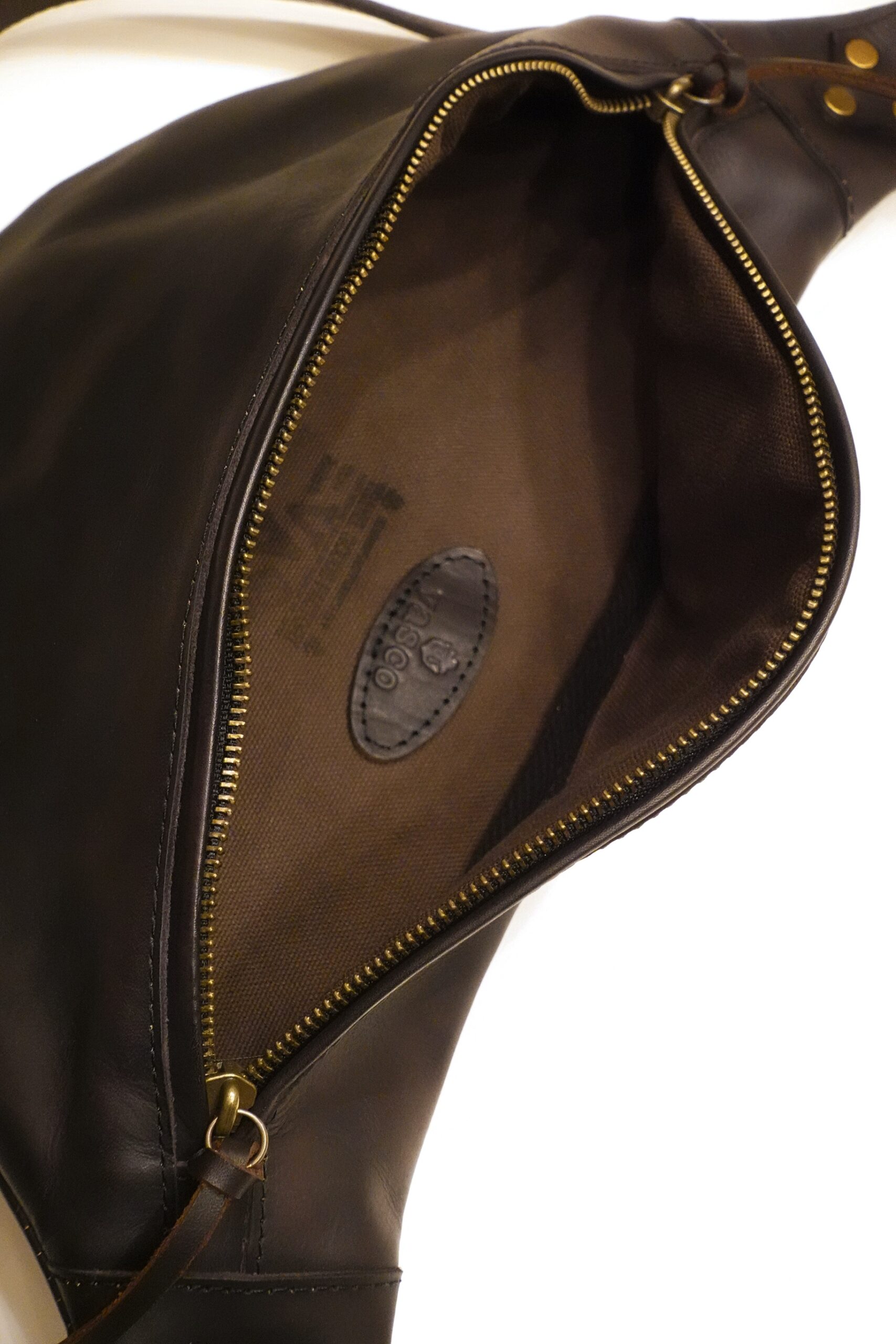 VASCO(ヴァスコ) LEATHER WAIST BAG LARGE #VS-243L / BLACK | MIRROR